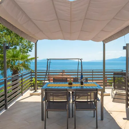 Matea By Interhome Rijeka